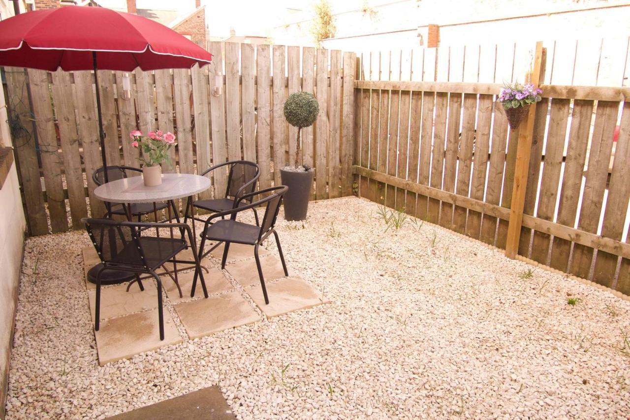York City Centre, Recently Renovated 2 Bedroom Flat Εξωτερικό φωτογραφία